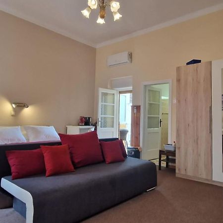 Rooms " City Center Crikvenica "40M Beach Exteriör bild